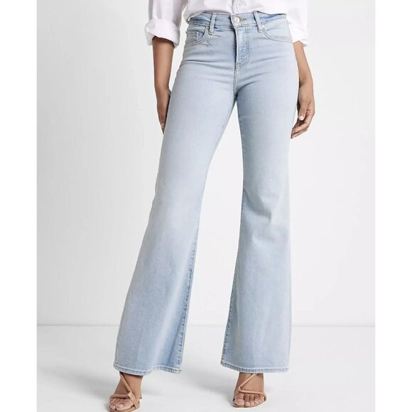 $80 NWT Express mid rise light wash 70’s flare jeans size 6R - Picture 1 of 11